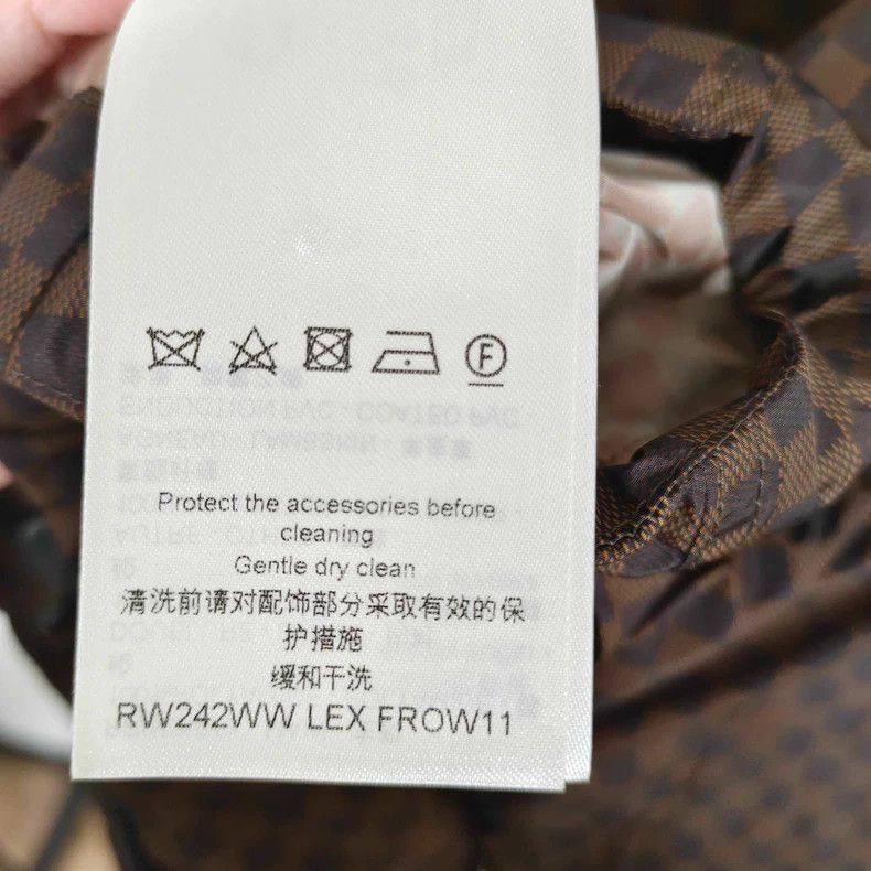 Louis Vuitton Louis Vuitton Brown checkerboard cropped jacket Size XS / US 0-2 / IT 36-38 - 4 Thumbnail