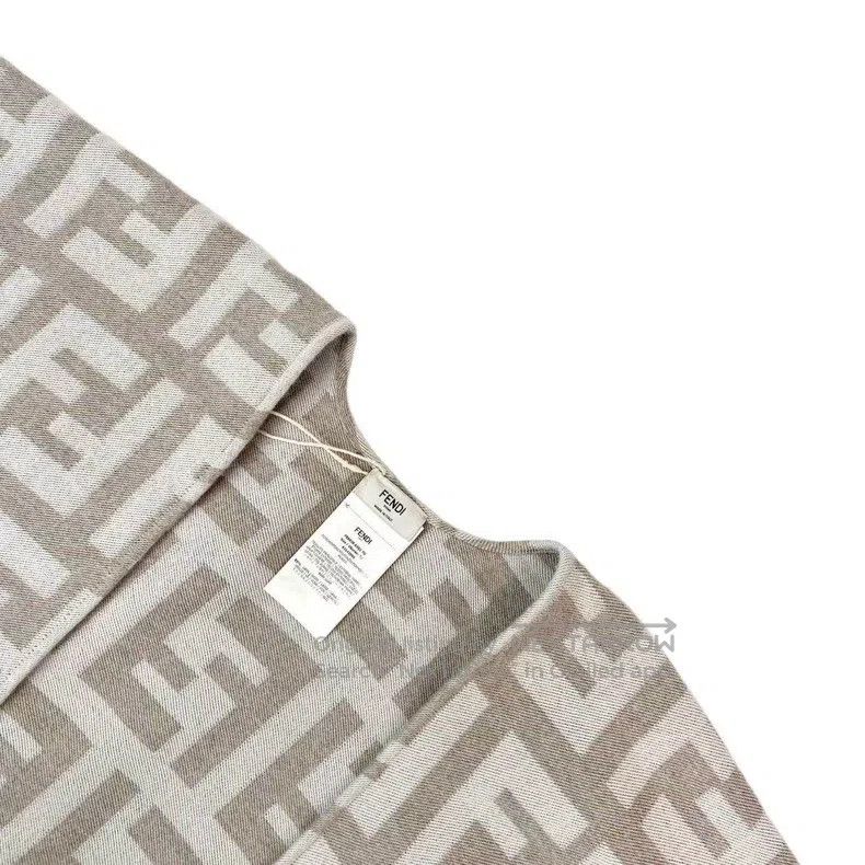 Fendi Fendi Monogram Printed Wool Shawl Size ONE SIZE - 3 Thumbnail