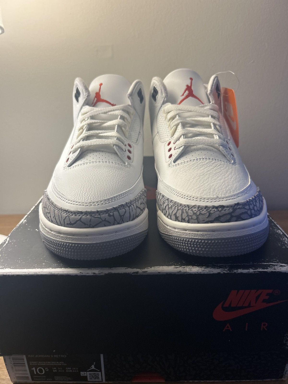 Jordan Brand Jordan 3 White Cement reimagined Size US 10.5 / EU 43-44 - 4 Thumbnail