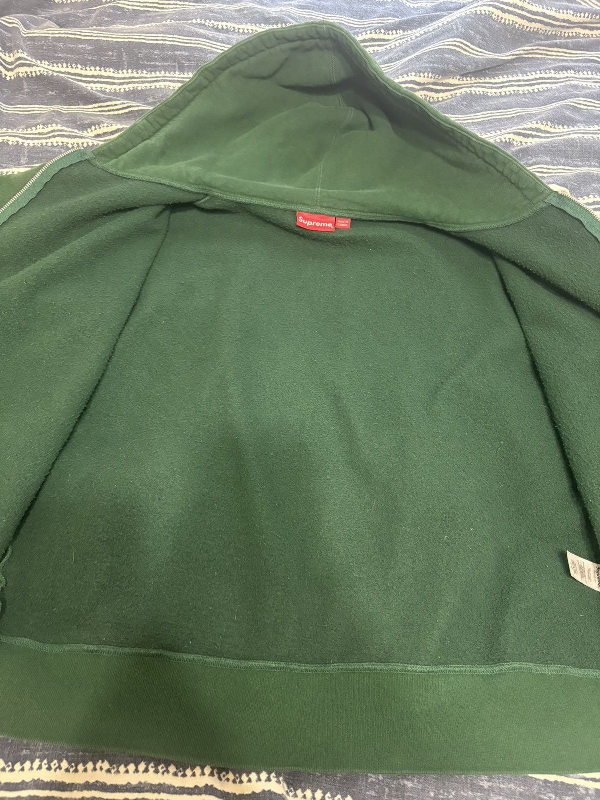 Supreme Supreme 2022 winter release dark green zip up small box logo Size US M / EU 48-50 / 2 - 3 Thumbnail