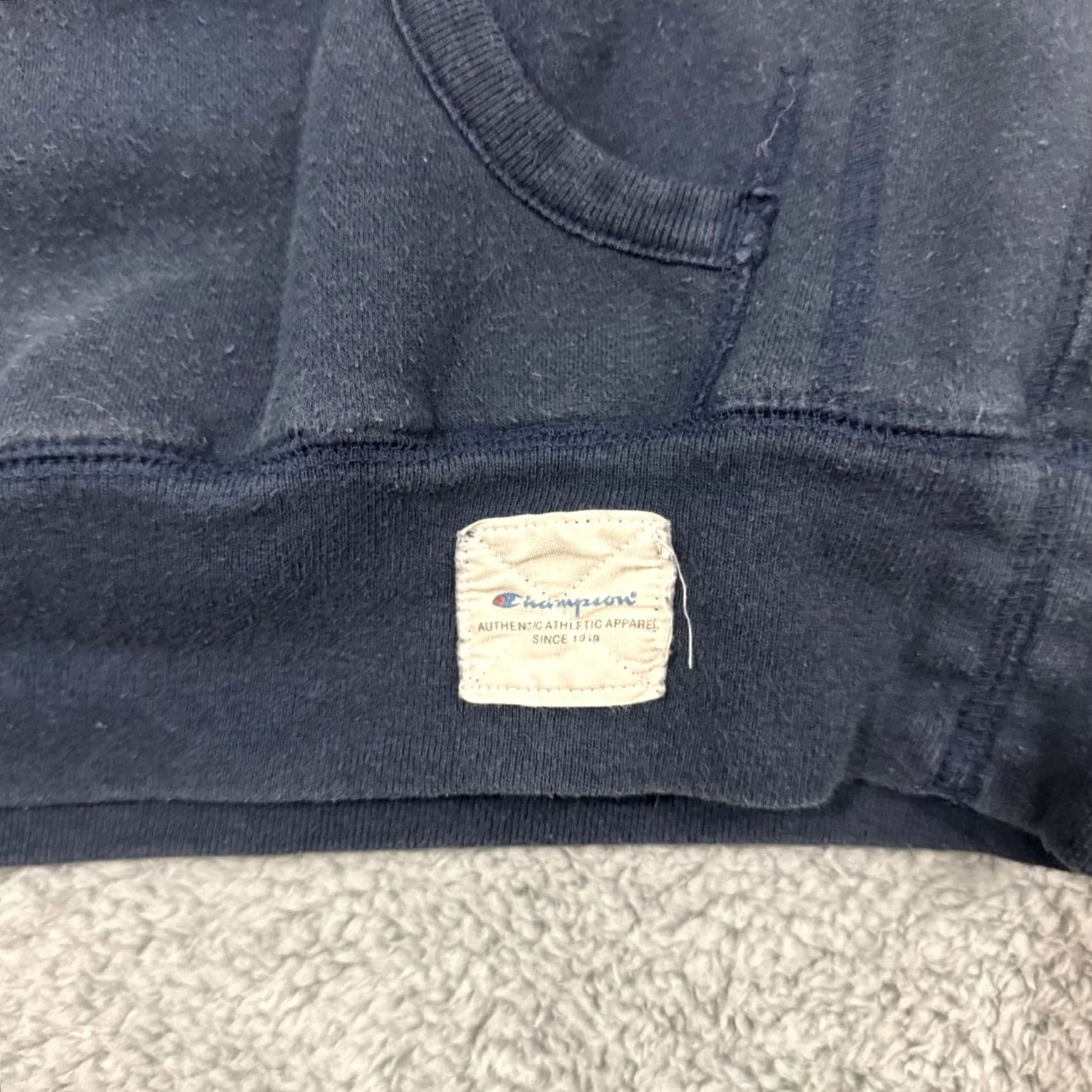 Champion - Keeps exact spelling and capitalization Size US S / EU 44-46 / 1 - 4 Thumbnail