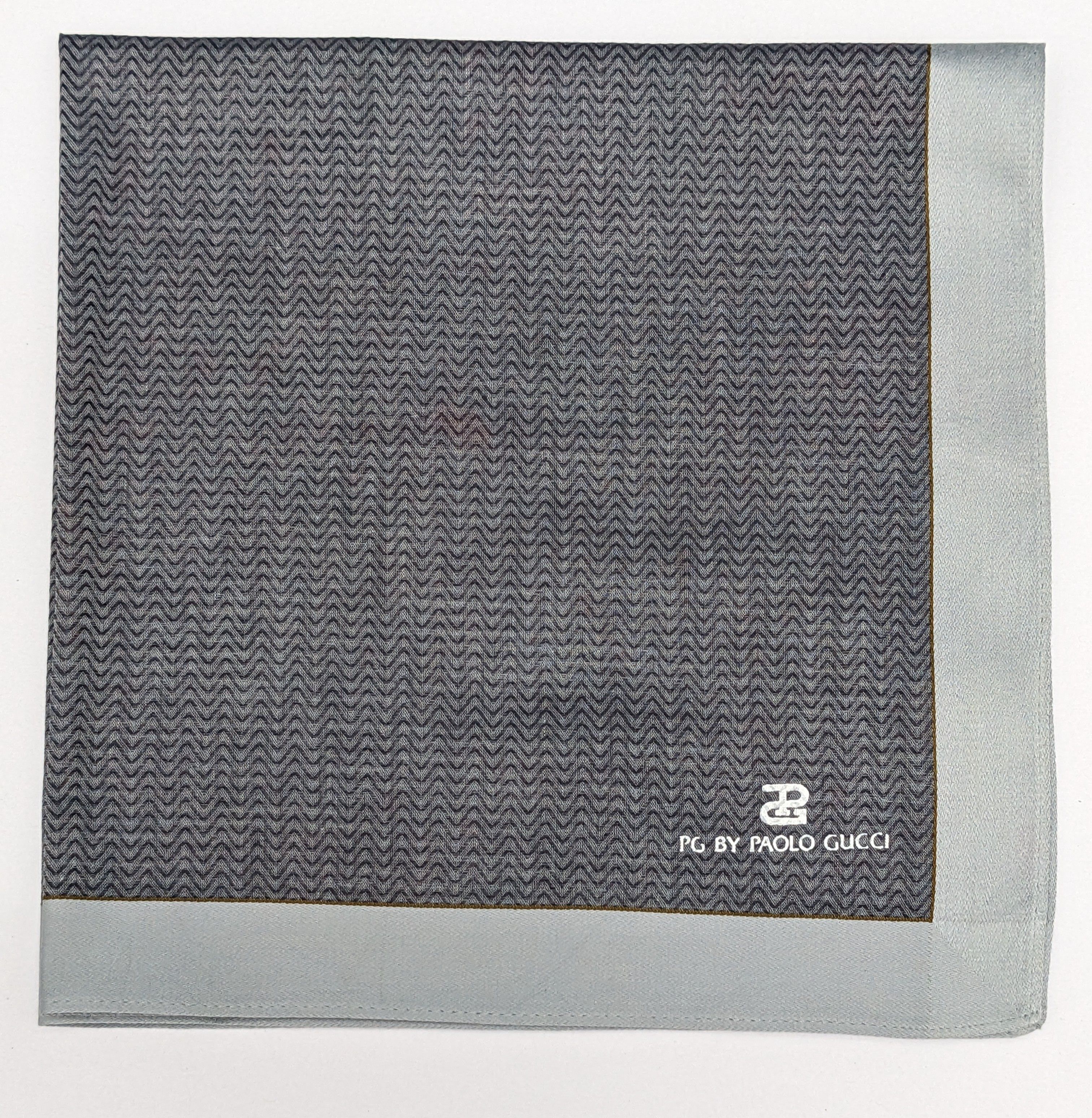 Paolo Gucci Paolo Gucci Designer Handkerchief Grey Geometric Pattern Size ONE SIZE - 1 Thumbnail