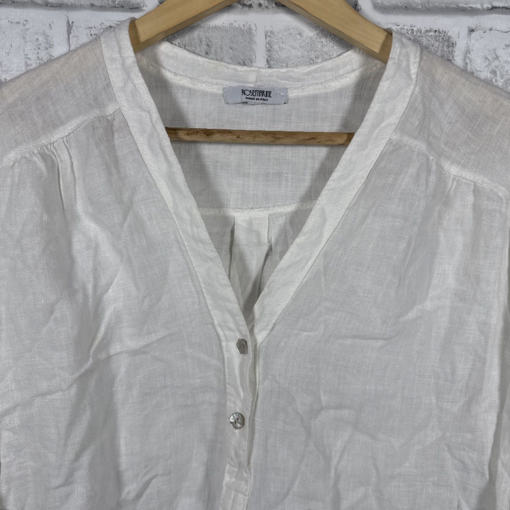 Vintage Womens Rosemarine White Linen Half Button Shirt Size S Regular Button-Up Casual for Women White Linen Rosemarine Shirt Size S Body: Button-Up Style Size S / US 4 / IT 40 - 2 Thumbnail