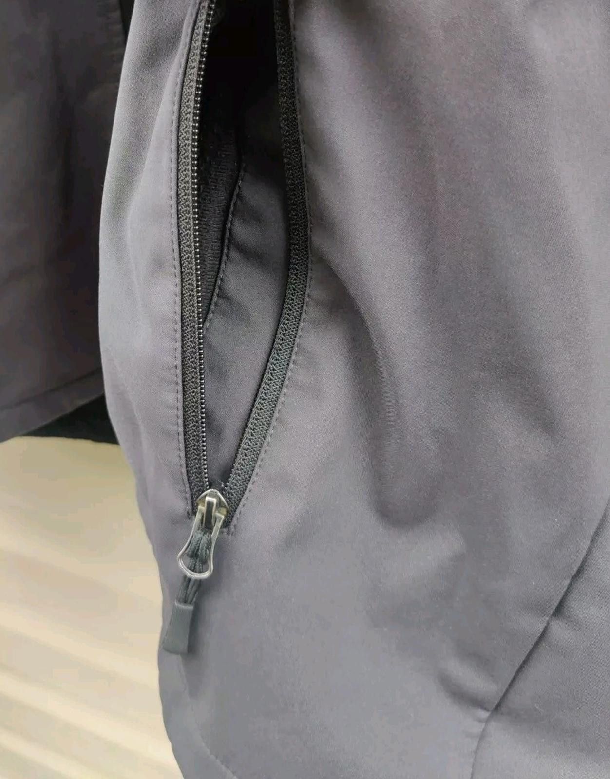 Other Swiss Tech Jacket 46-48 Carbon Gray Black Full Zip Soft She Size US XL / EU 56 / 4 - 5 Thumbnail