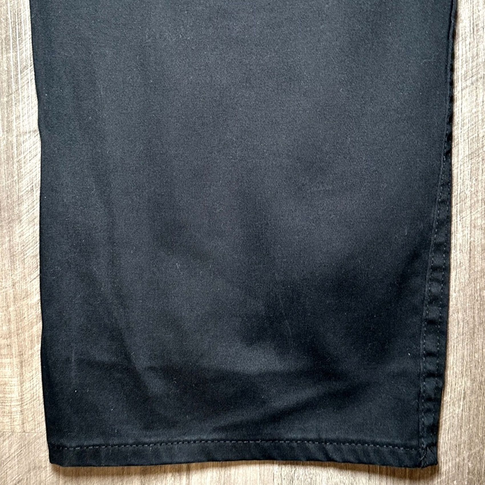 Polo Ralph Lauren Polo Ralph Lauren The Prospect Chino Pants - 34x30 Black Men Polo Ralph Lauren Chino Pants 34 Regular Mens Boys? Size US S / EU 44-46 / 1 - 4 Thumbnail