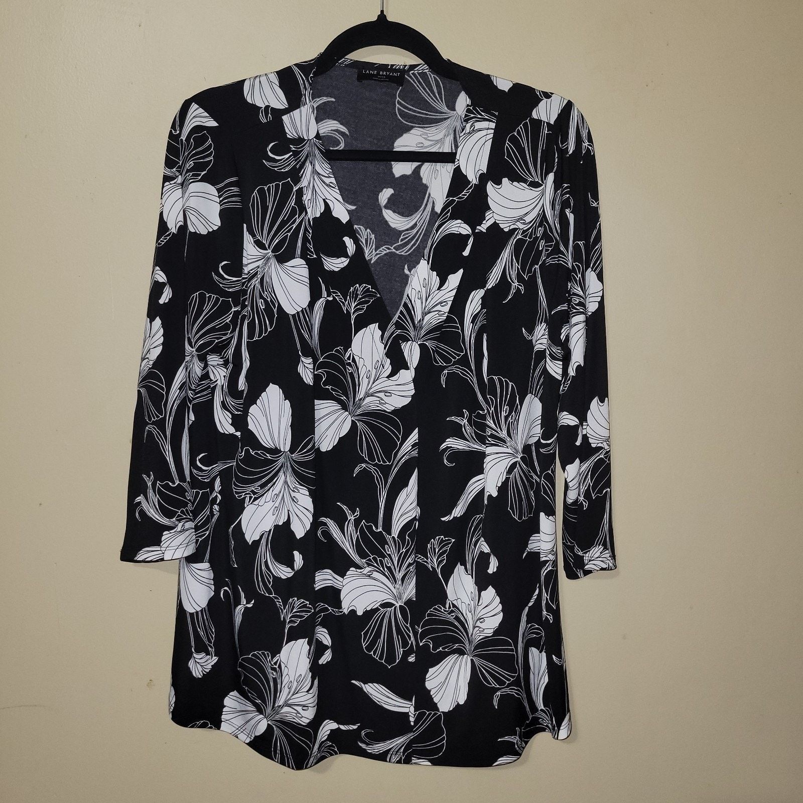 & Other Stories Lane Bryant Tunic Top 14/16 Black Floral Print V-Neck Lined Size XL / US 12-14 / IT 48-50 - 1 Thumbnail