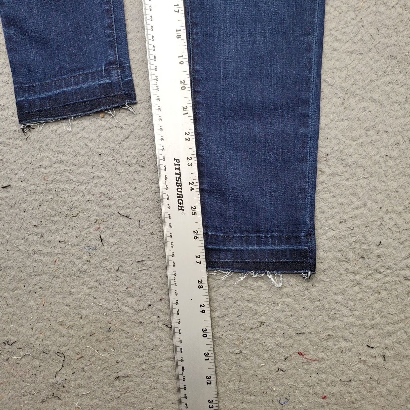 Vintage Flying Monkey Jeans Womens 25 Blue Denim Faded Streetwear Grunge Raw Hem USA Jeans Women 25 Blue Denim Boyun Size 42" / US 20 - 4 Thumbnail