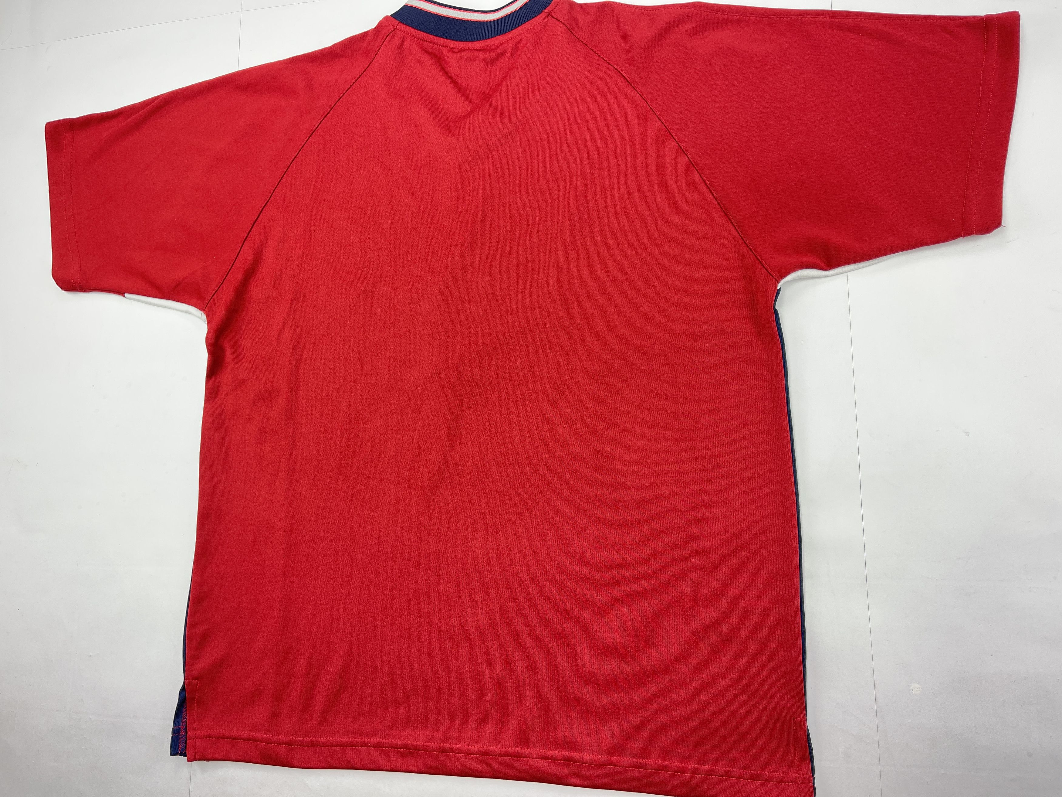 Fubu FUBU jersey, vintage hip hop t-shirt, 90s hip hop skater L Size US L / EU 52-54 / 3 - 9 Thumbnail