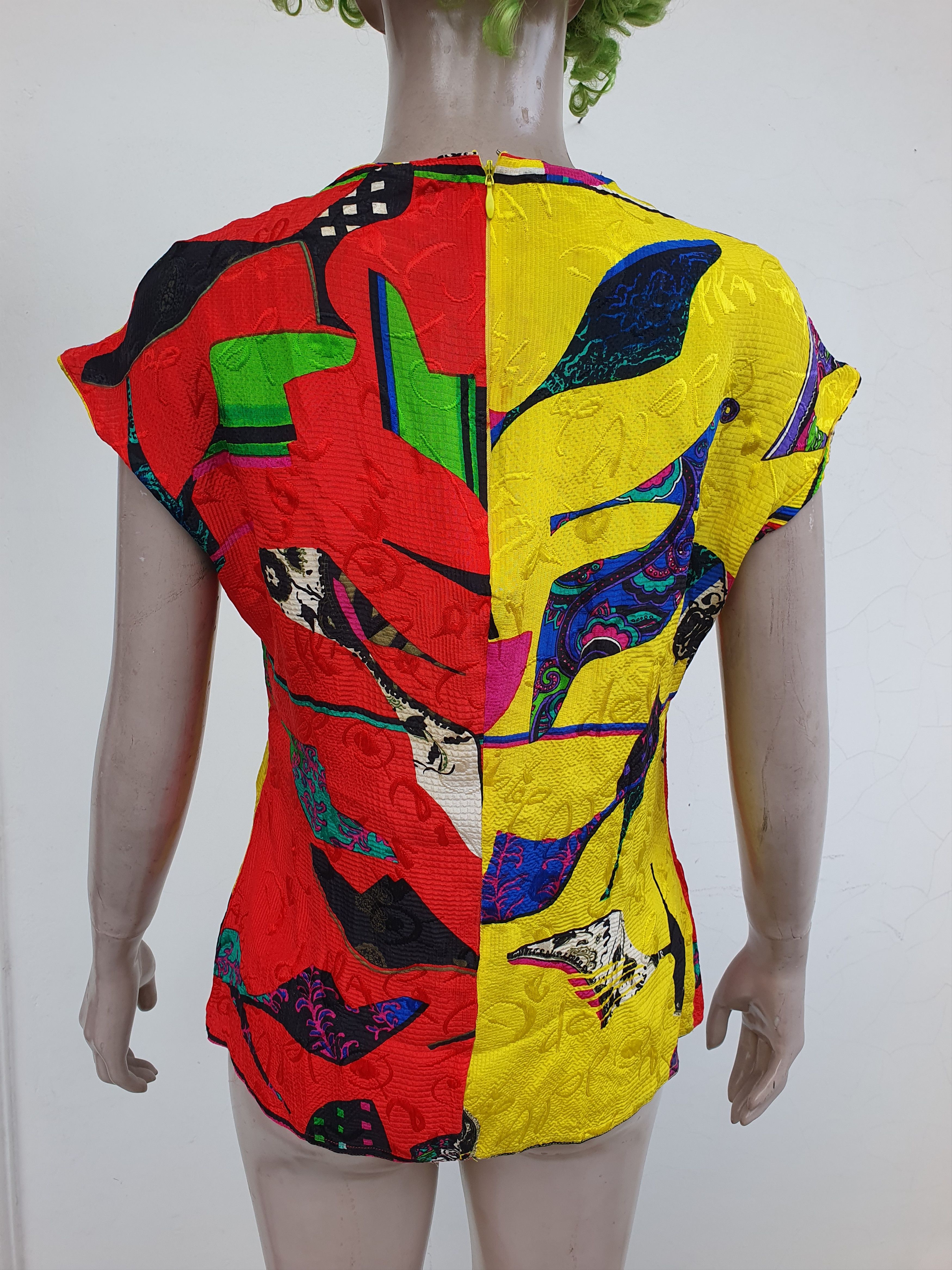Versace SS1991 Runway Silk Shoe-print Blouse Size M / US 6-8 / IT 42-44 - 3 Thumbnail