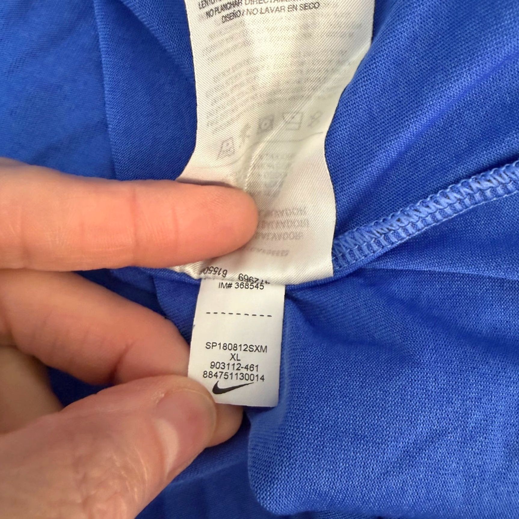 Nike Nike XL T‑Shirt Blue Dri-FIT Scoop Neck Short Sleeve Activewear EUC Size XL / US 12-14 / IT 48-50 - 6 Thumbnail