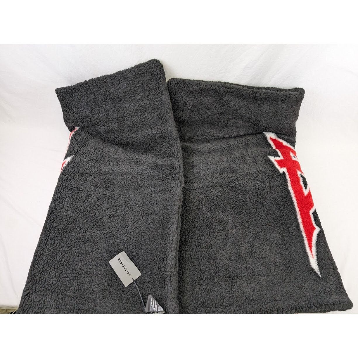 Balenciaga o1rshd1 Q:2 / Size: OS / Metal Soft Jacquard Fleece Scarf Size ONE SIZE - 5 Thumbnail