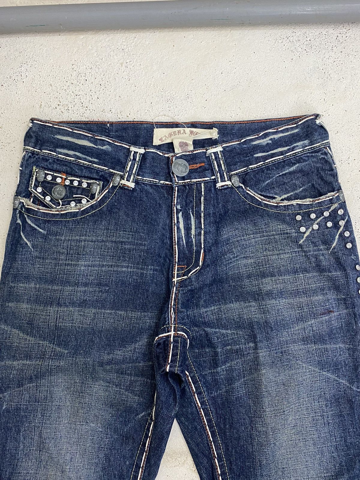 If Six Was Nine Flare Laguna Beach USA Skulls Button Pocket Embellished Size US 33 - 9 Thumbnail
