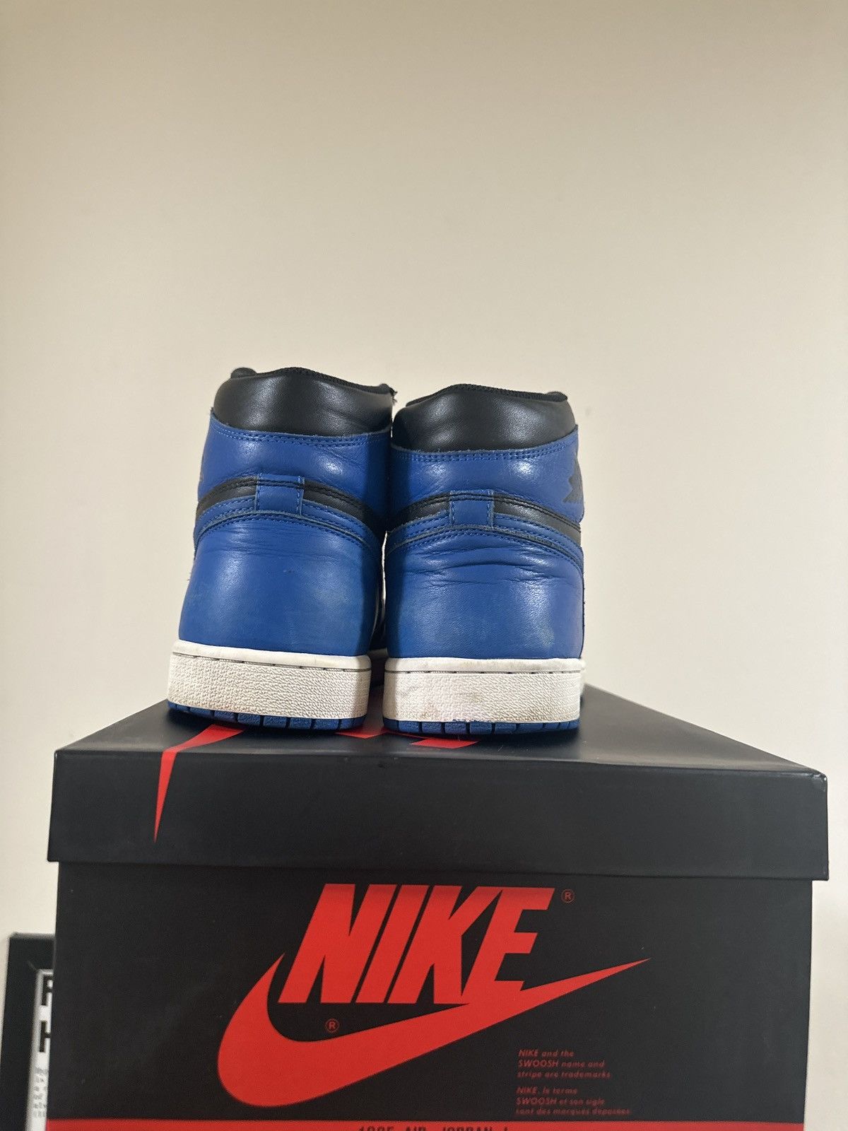 Jordan Brand Air jordan 1 Royal Size US 11 / EU 44 - 4 Thumbnail