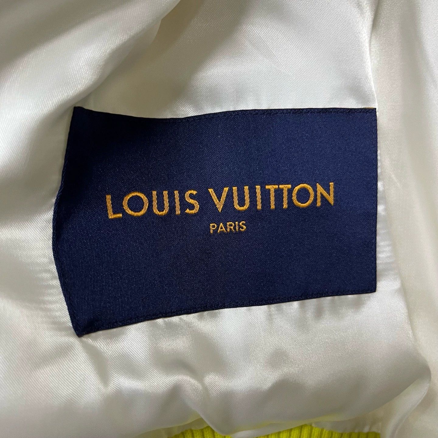 Louis Vuitton louis vuitton yellow baseball jacket with logo Size US L / EU 52-54 / 3 - 4 Thumbnail