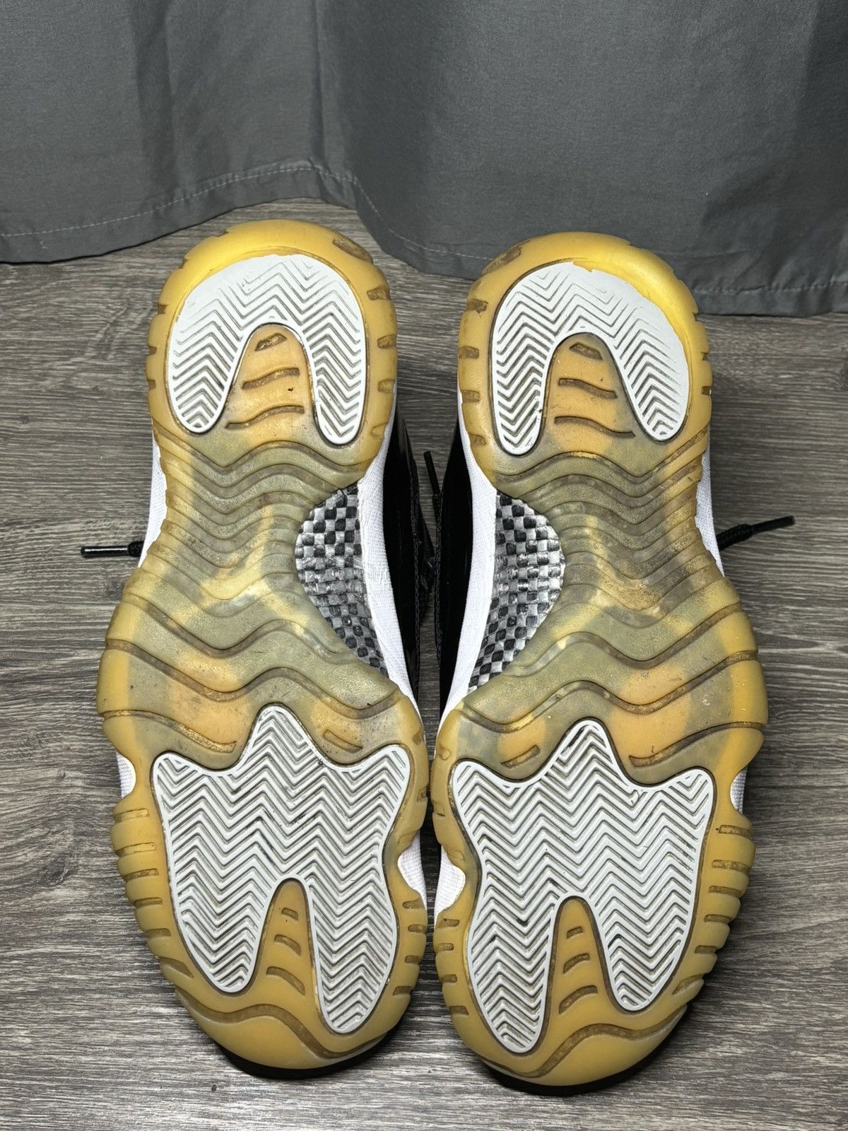 Jordan Brand × Nike AIR JORDAN 11 “JUBILE/25 ANNIVERSARY” Size US 10.5 / EU 43-44 - 4 Thumbnail