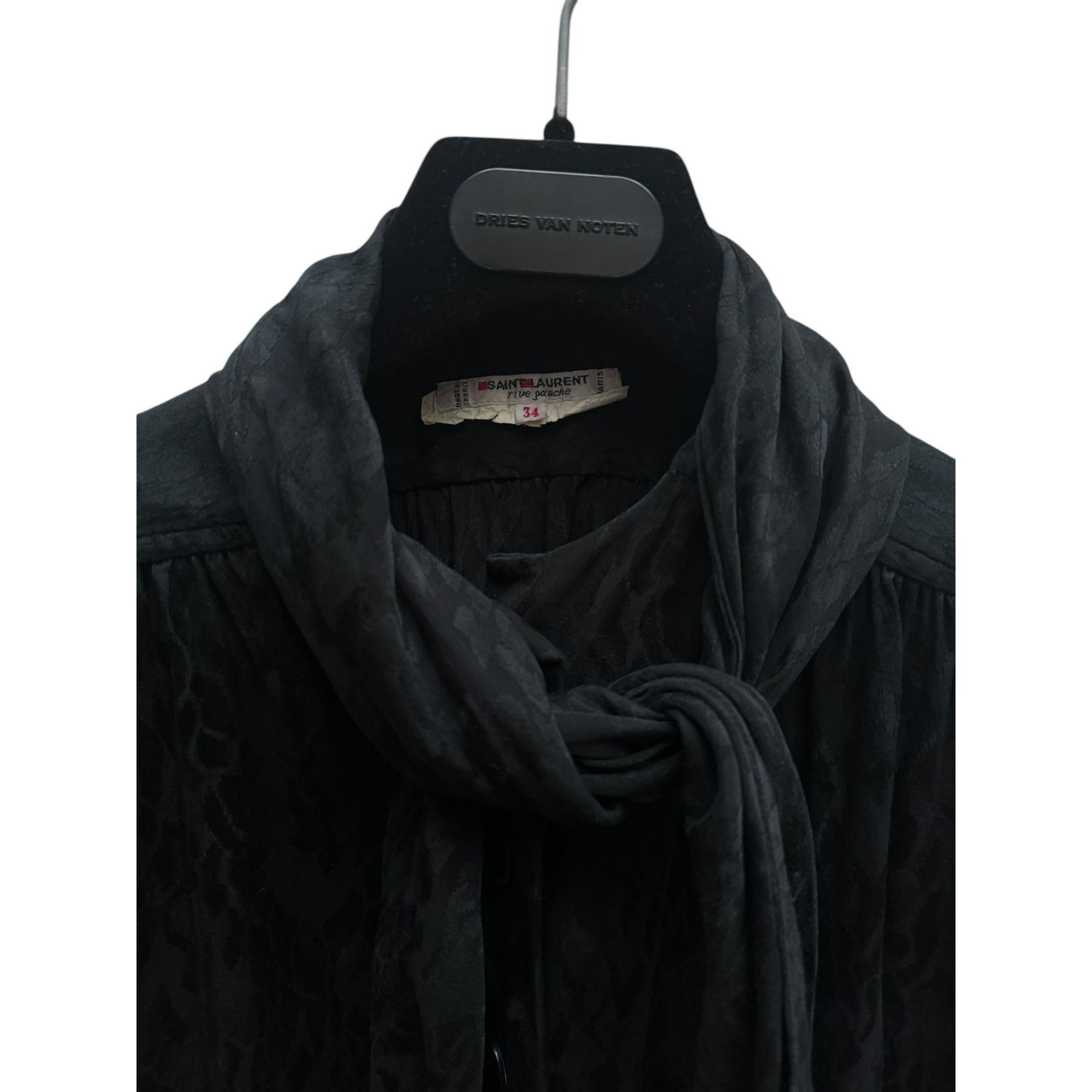 Yves Saint Laurent Black Silk Built-in scarf shirt Size XS / US 0-2 / IT 36-38 - 2 Thumbnail