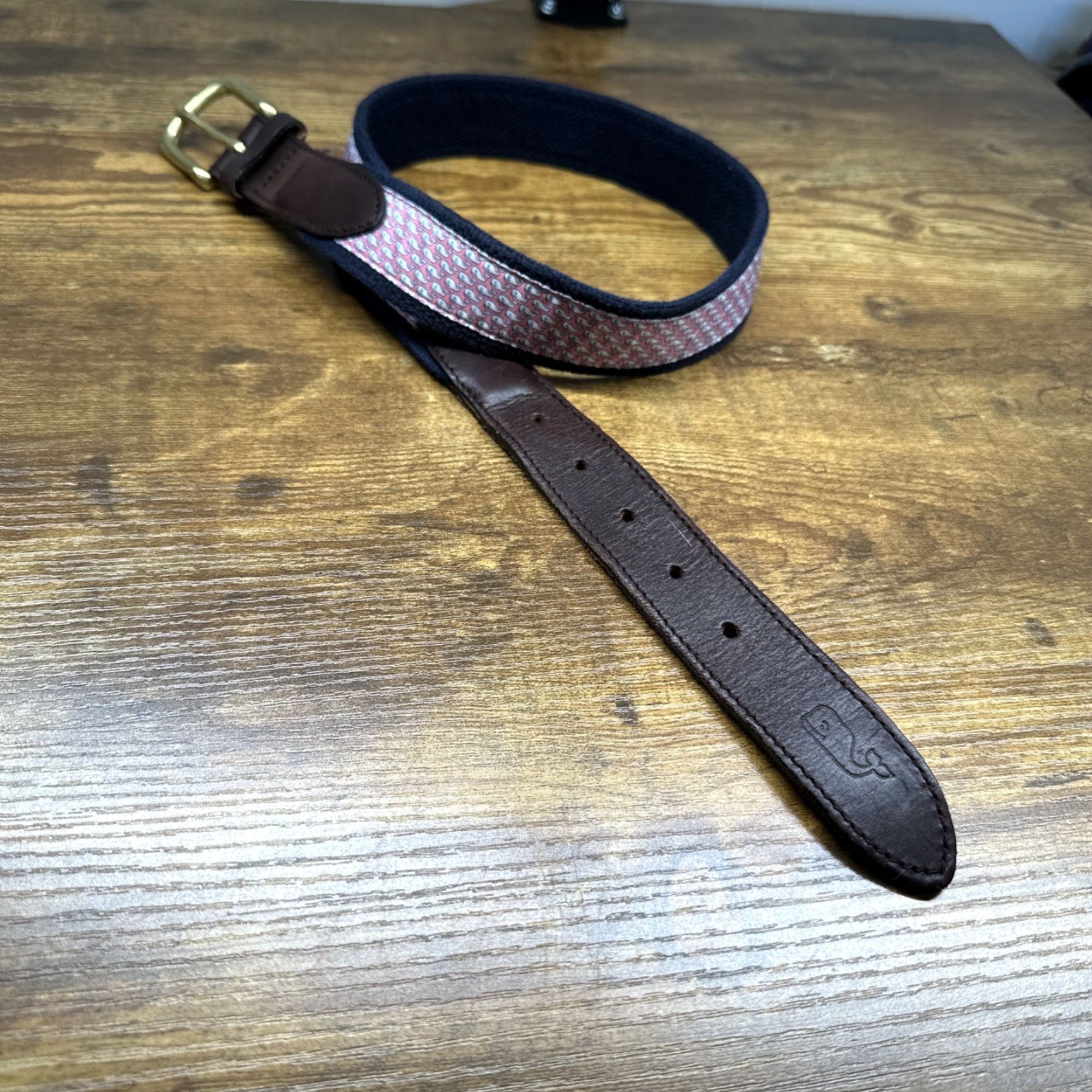 Vineyard Vines Vineyard Vines Belt Canvas Brown Leather Whale Mens 30 Belt Nautical Whales Pattern Adjustable Buckle 1.25” Brown/Pink/Blue Size 30 - 8 Thumbnail