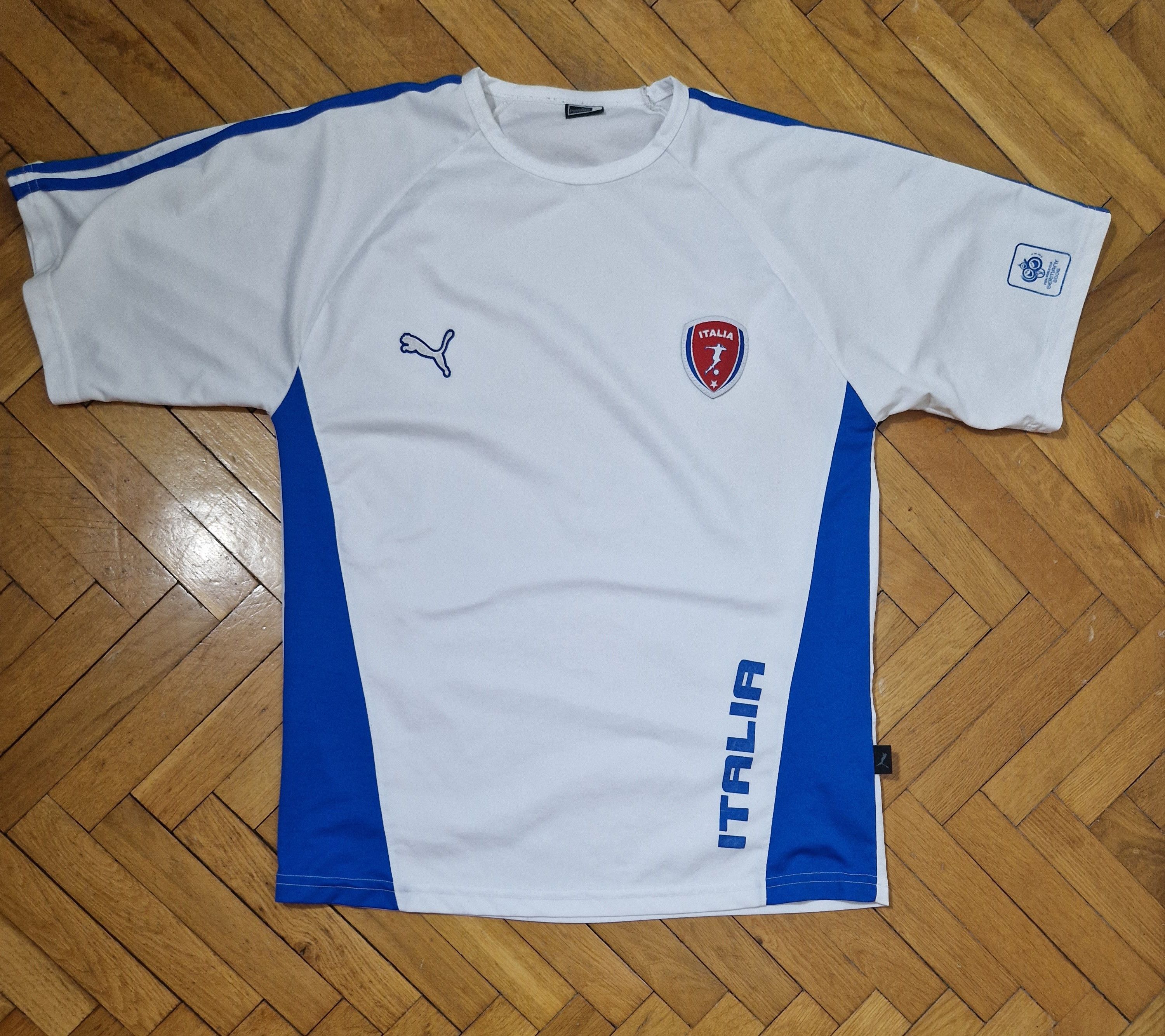 Puma Puma Italia Italy y2k soccer jersey vintage Size US L / EU 52-54 / 3 - 1 Thumbnail