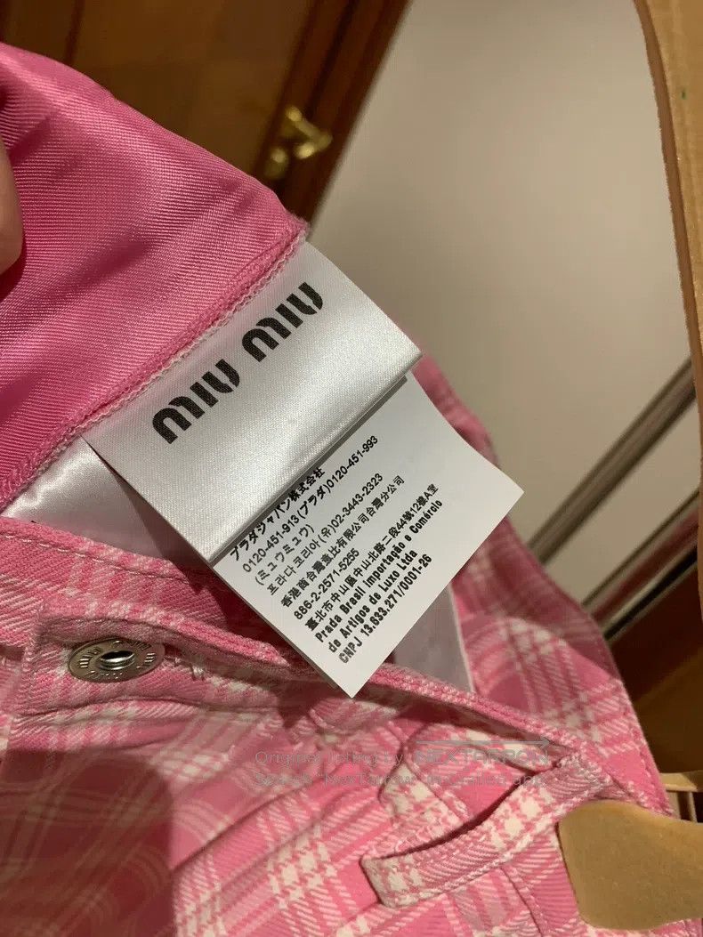 Miu Miu Miu Miu 36 short pants Size 24" / US 00 / IT 34 - 8 Thumbnail