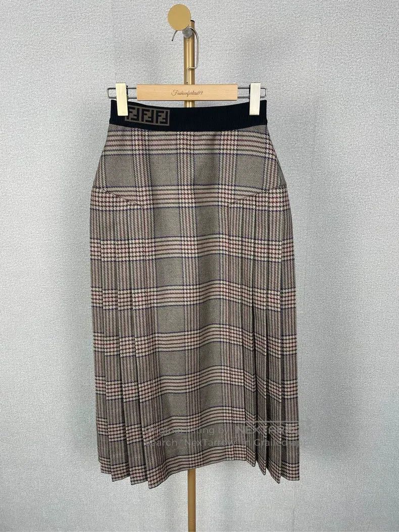 Fendi Fendi Houndstooth Pattern Skirt Size 24" / US 00 / IT 34 - 1 Thumbnail