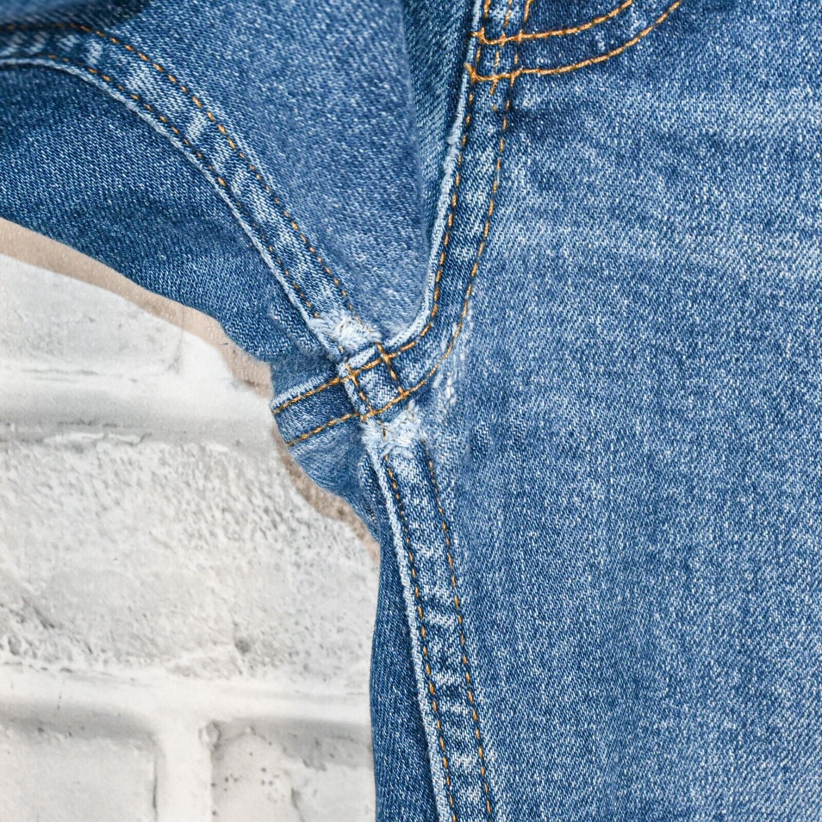 RE/DONE RE/DONE 90s High Rise Ankle Crop Denim Jeans Distressed Size 31" - 10 Thumbnail