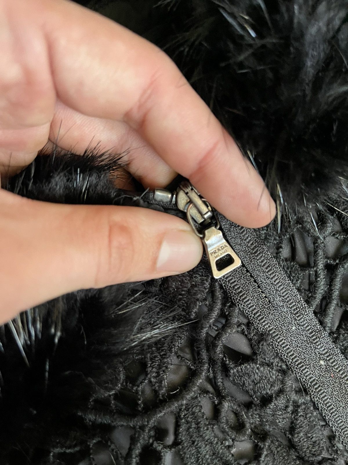 Prada Prada avant Garde down puffer vest with fur collar Size M / US 6-8 / IT 42-44 - 6 Thumbnail