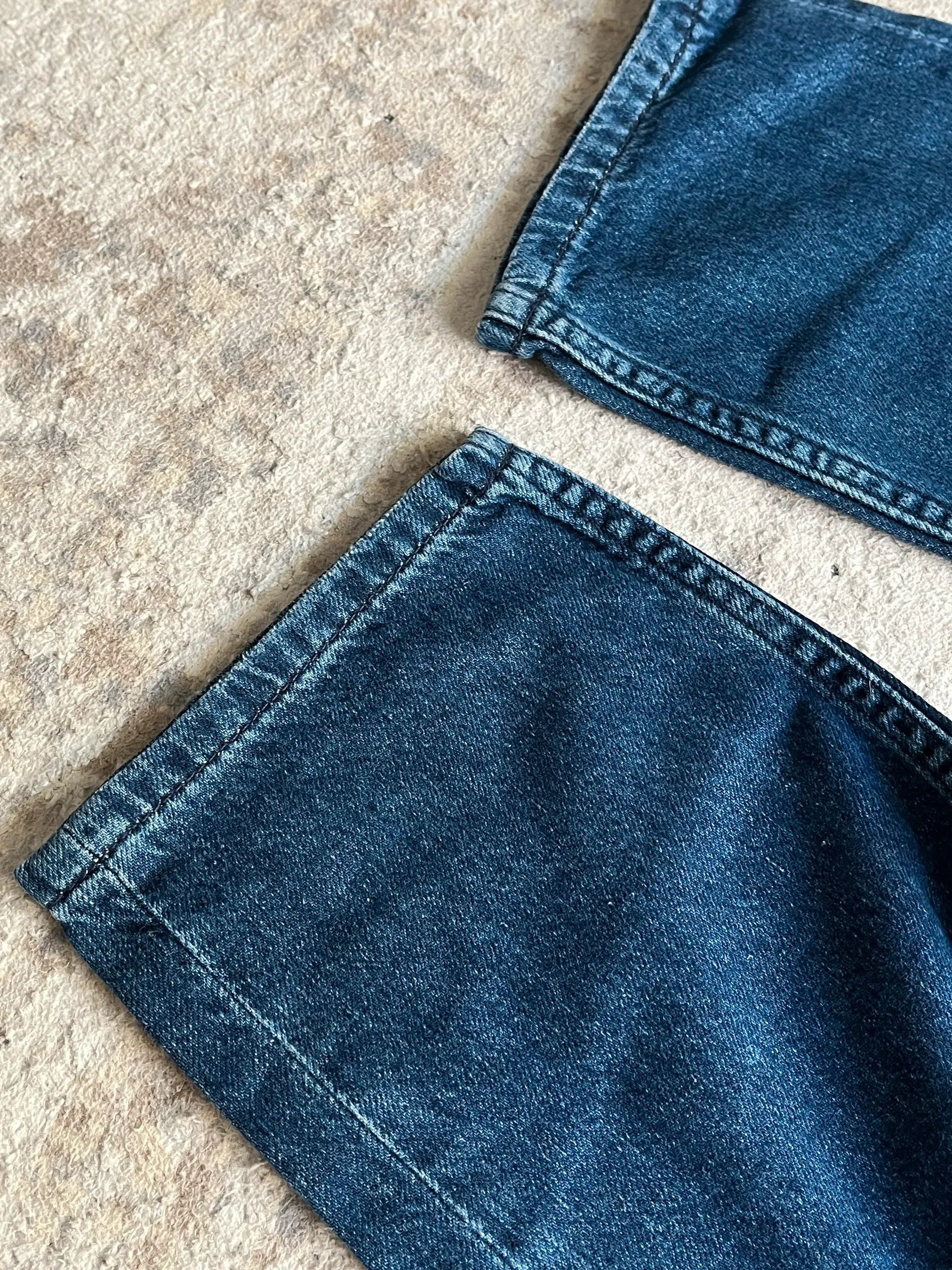 Hugo Boss Hugo Boss Sz 34/32 Distressed Jeans Denim Rare Deadstock Size US 34 / EU 50 - 13 Thumbnail