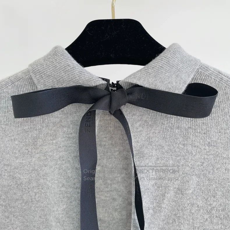 Fendi Fendi Gray wool knitted top Size XS / US 0-2 / IT 36-38 - 5 Thumbnail