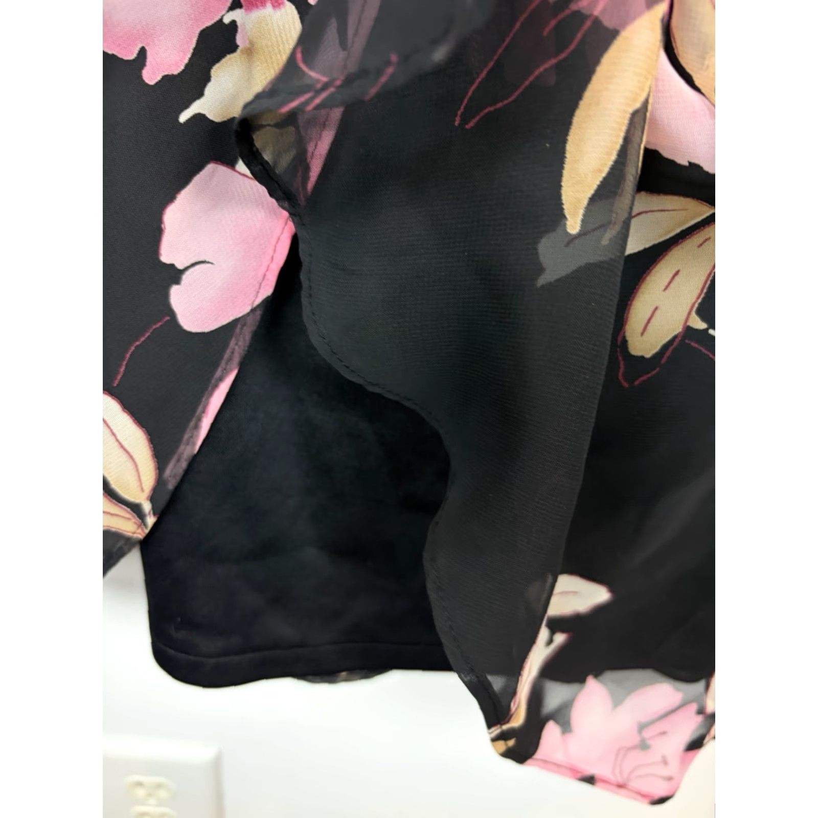 Vintage VINTAGE Y2K WHIMSIGOTH Dress Womens S Black Floral Midi Ruffle Chiffon 90s Gothic Grunge Romantic JBS Size S / US 4 / IT 40 - 5 Thumbnail
