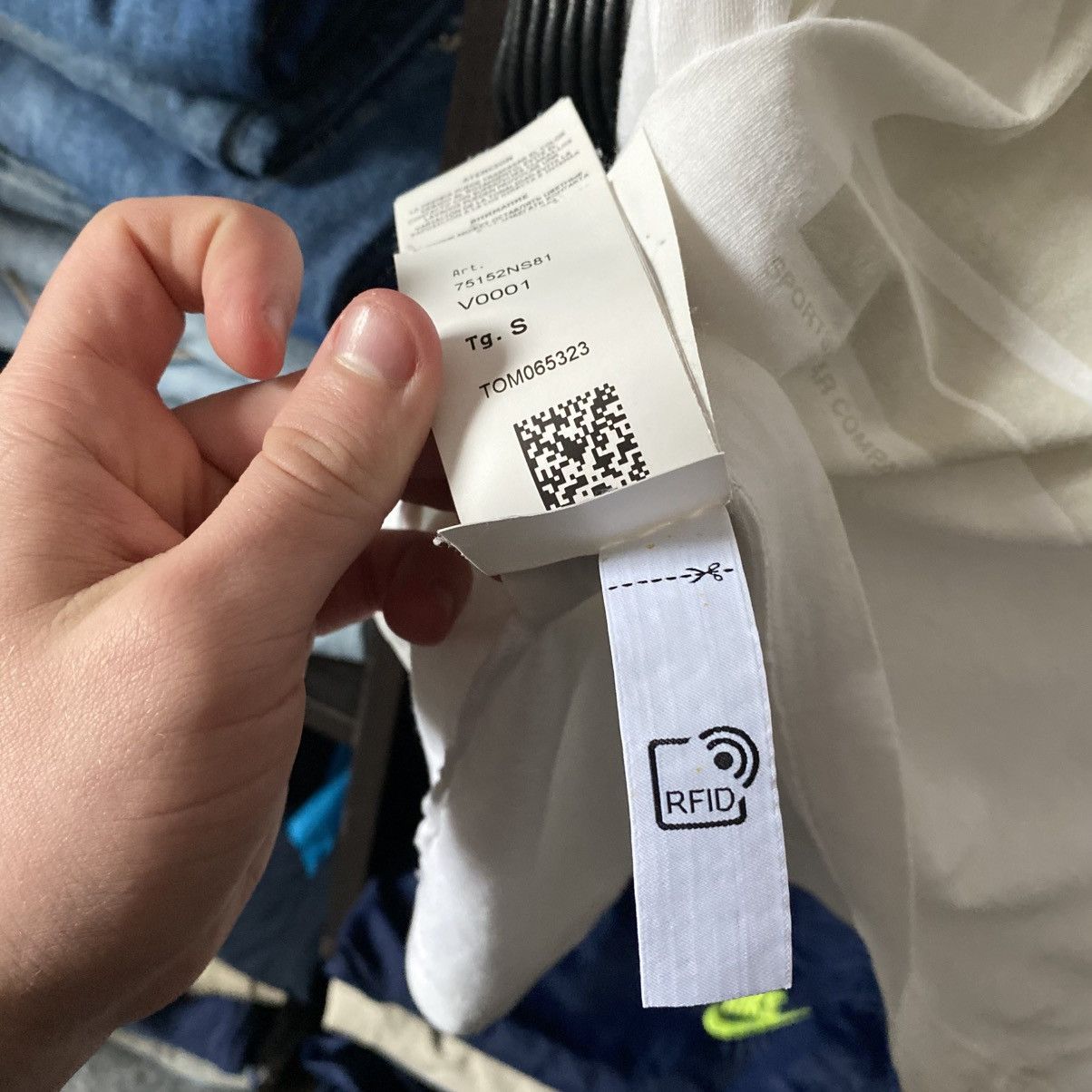 Stone Island Luxury Stone Island Big Graphic Logo y2k streetwear tee Size US S / EU 44-46 / 1 - 13 Thumbnail