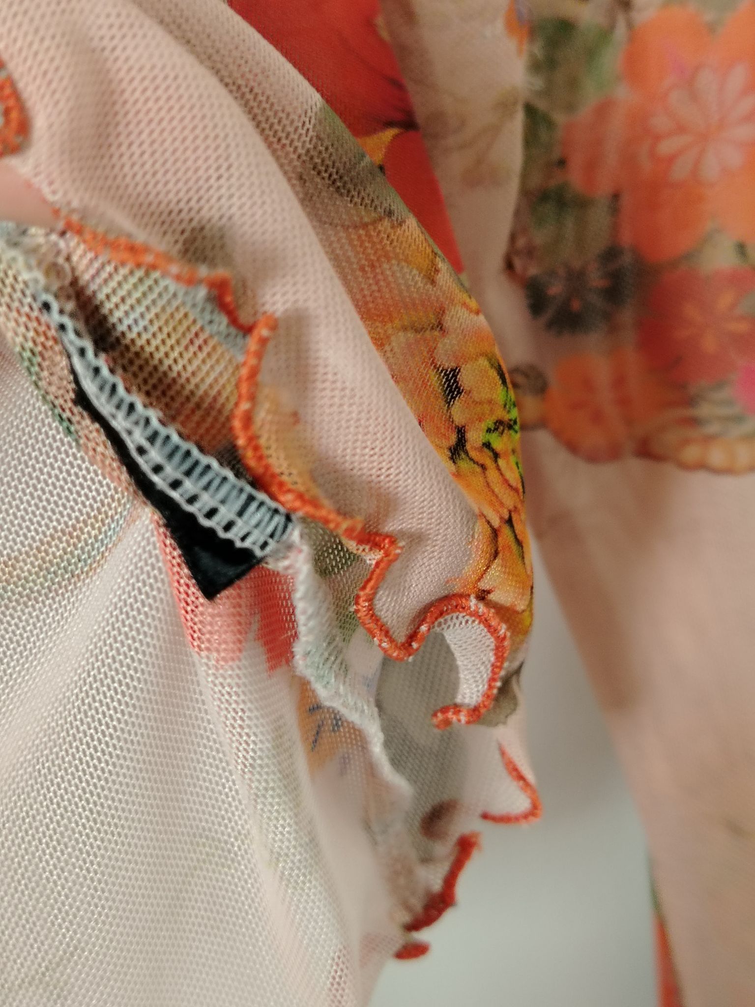 Urban Outfitters Pre-Loved Top Women S Floral Snake Print Sheer Long Sleeve Size S / US 4 / IT 40 - 6 Thumbnail