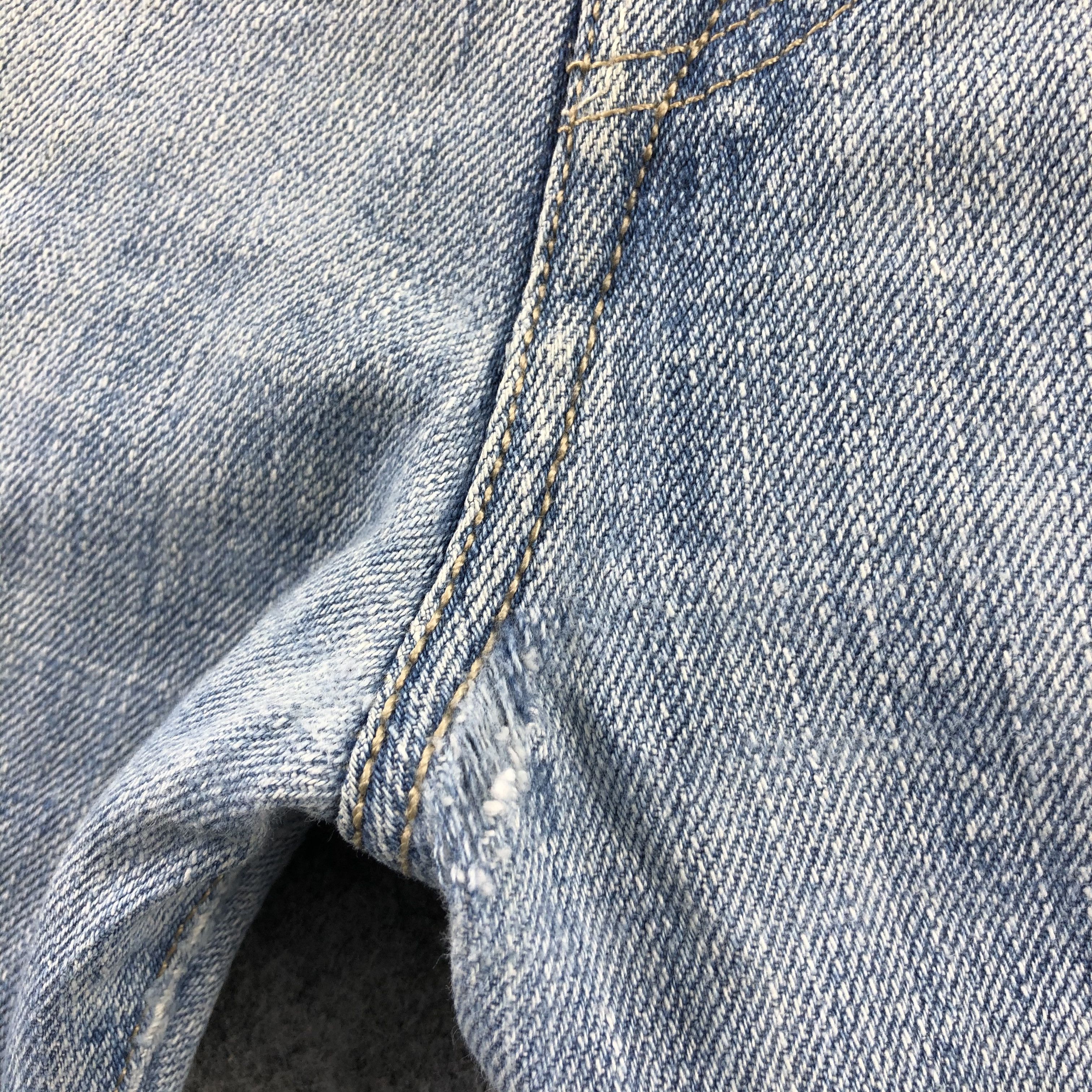 Levi's Vintage Blue Wash Levis 501 Jeans-J2494 Size US 41 - 11 Thumbnail