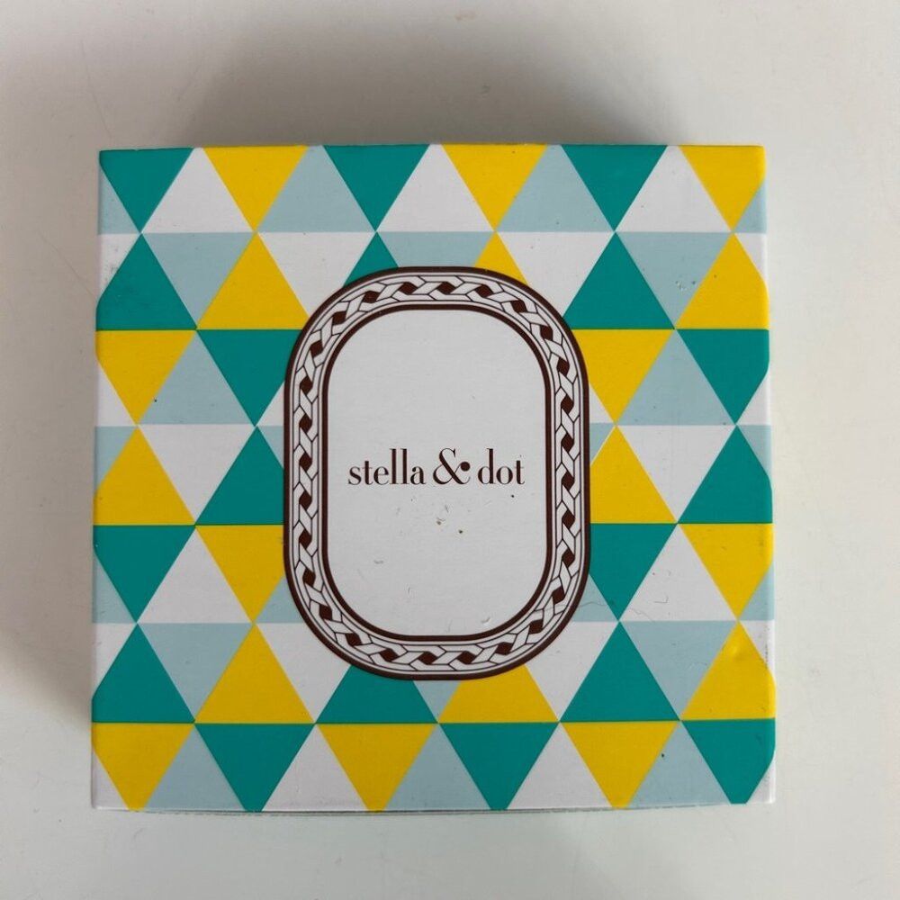 Other BNIB Stella & Dot Rose Gold Rebel Bangle with Green Stone Size ONE SIZE - 8 Thumbnail
