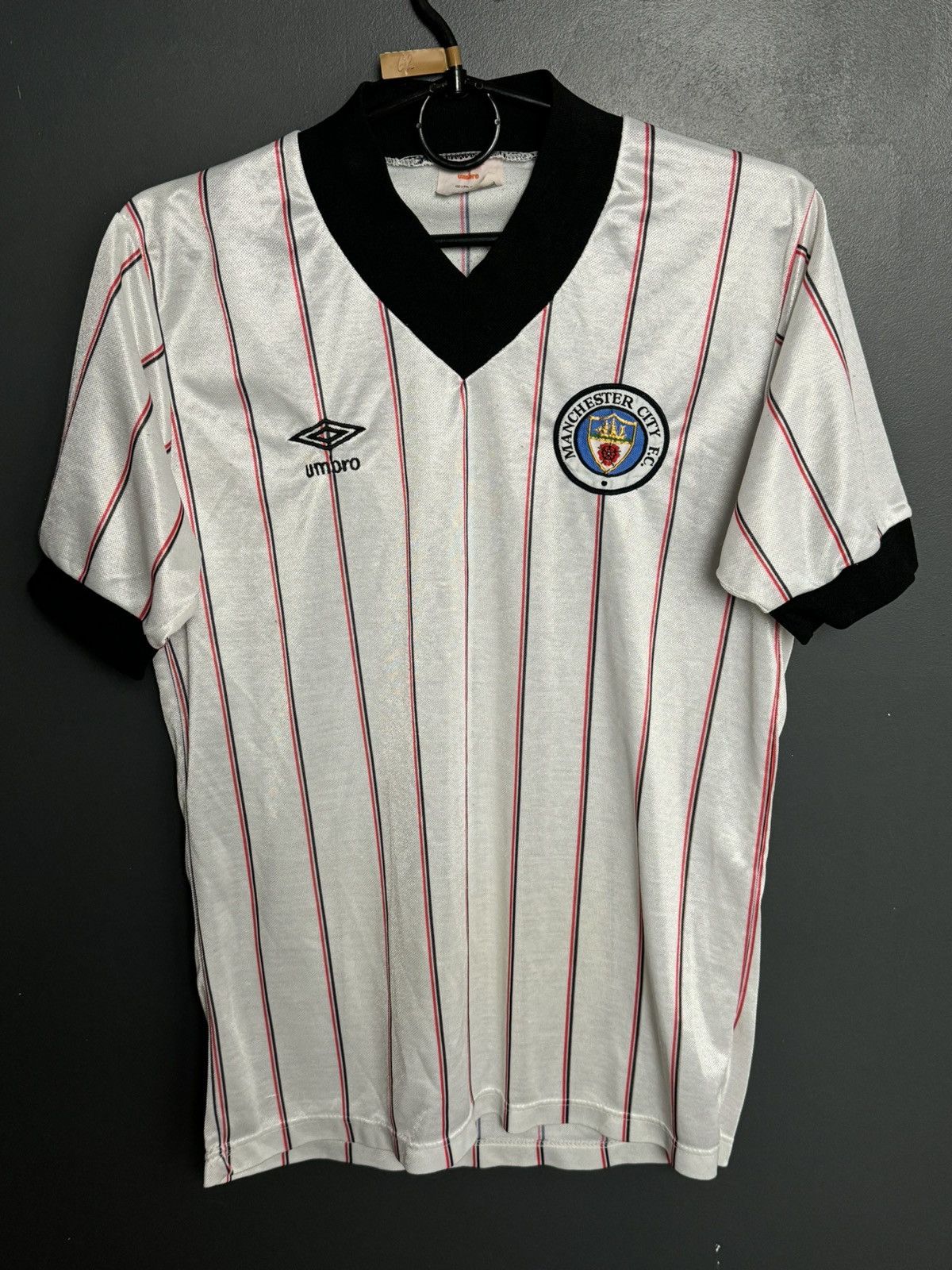 Umbro Vintage Manchester City 82/84 Away Football Jersey Size US M / EU 48-50 / 2 - 1 Thumbnail