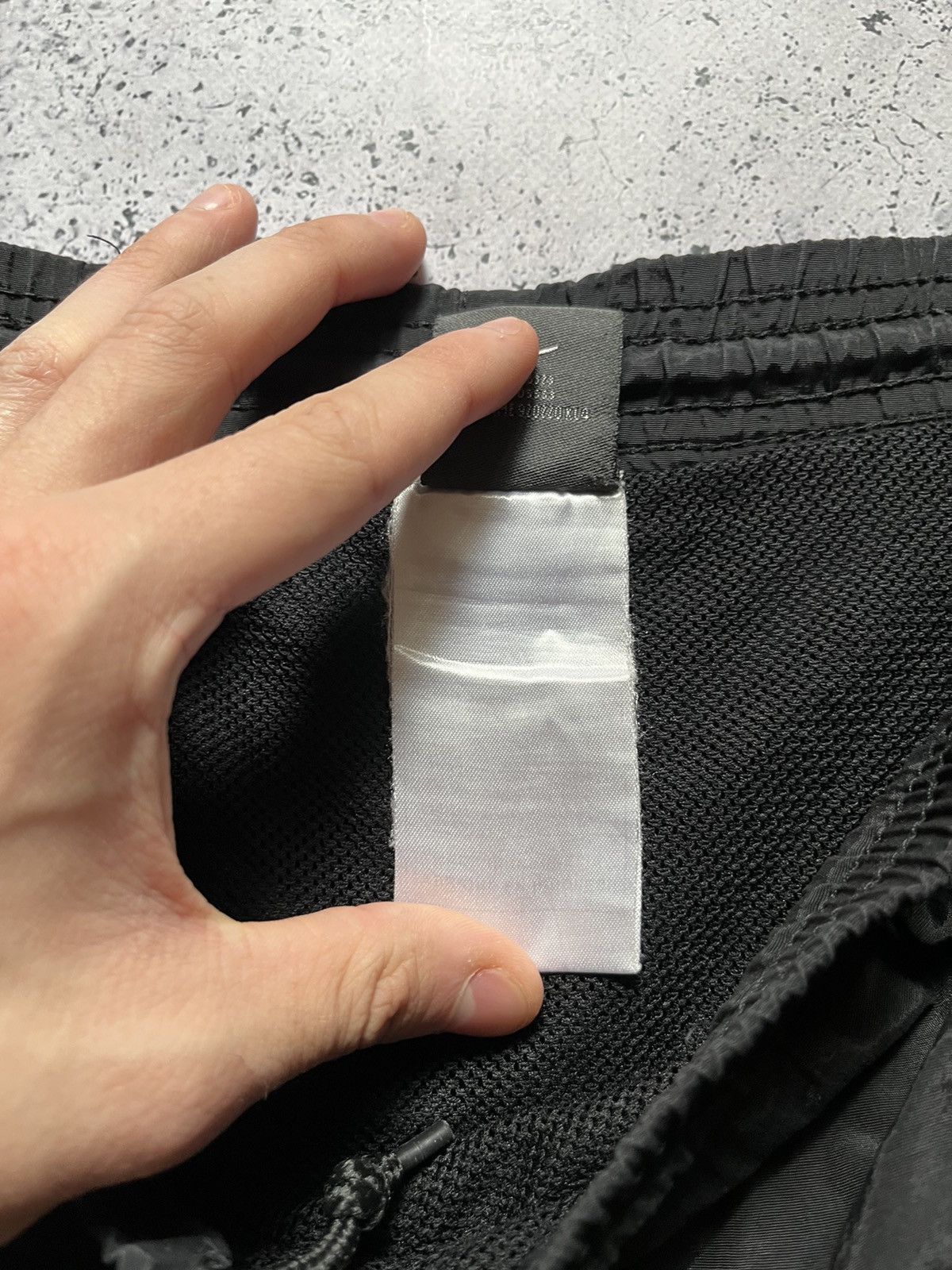 Nike × Vintage Vintage Nike Nylon Metal Shorts Small Swoosh Drill Y2K USA Size US 36 / EU 52 - 5 Thumbnail