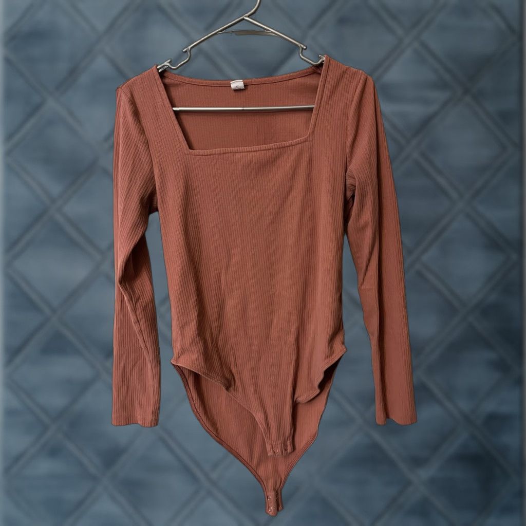 Old Navy Old Navy Bodysuit Long-Sleeve Square-Neck Pink Salmon Size Large Regular Women's Solid Knit Cotton Spandex Elastane Size L / US 10 / IT 46 - 1 Thumbnail