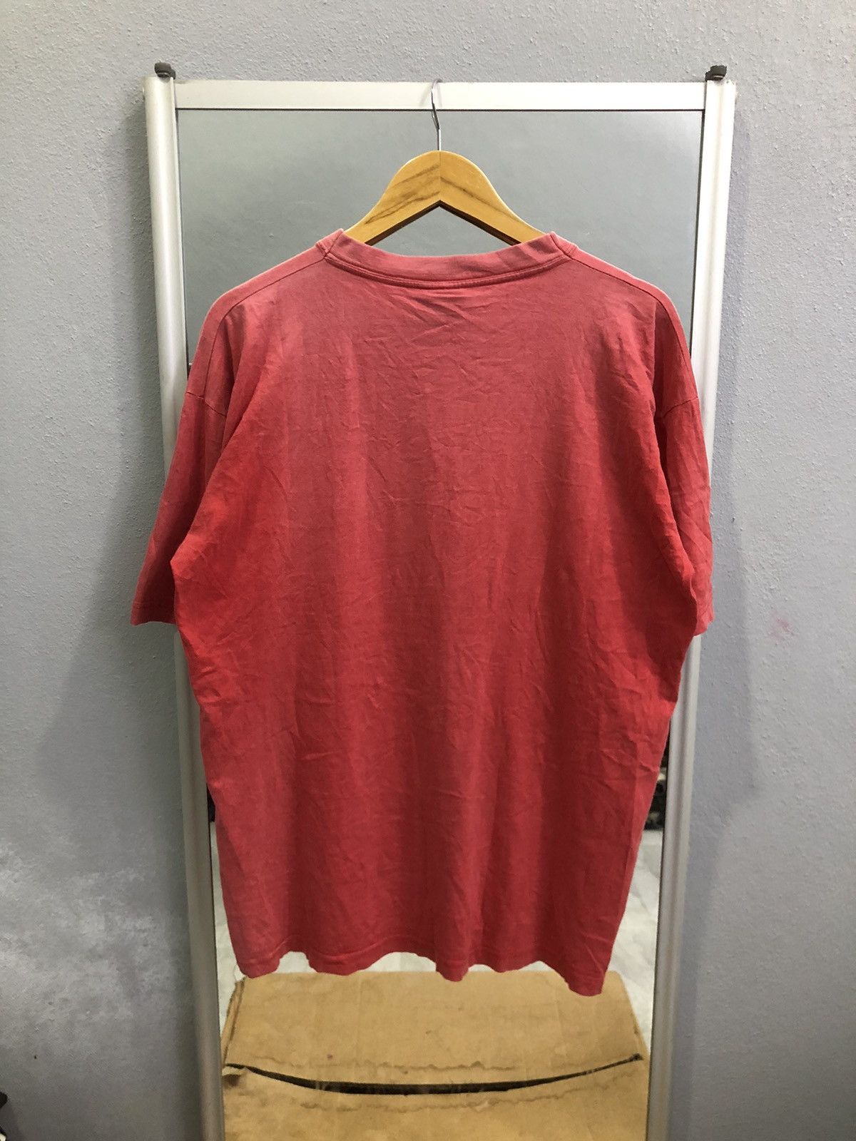 Nutmeg 1992 Urawa Reds Nutmeg Mills Tee Size US L / EU 52-54 / 3 - 11 Thumbnail