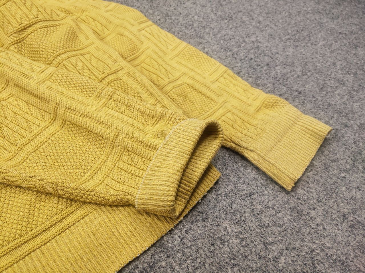 Lacoste Vintage 80's Lacoste France textured knit sweater V neck Size US XL / EU 56 / 4 - 9 Thumbnail