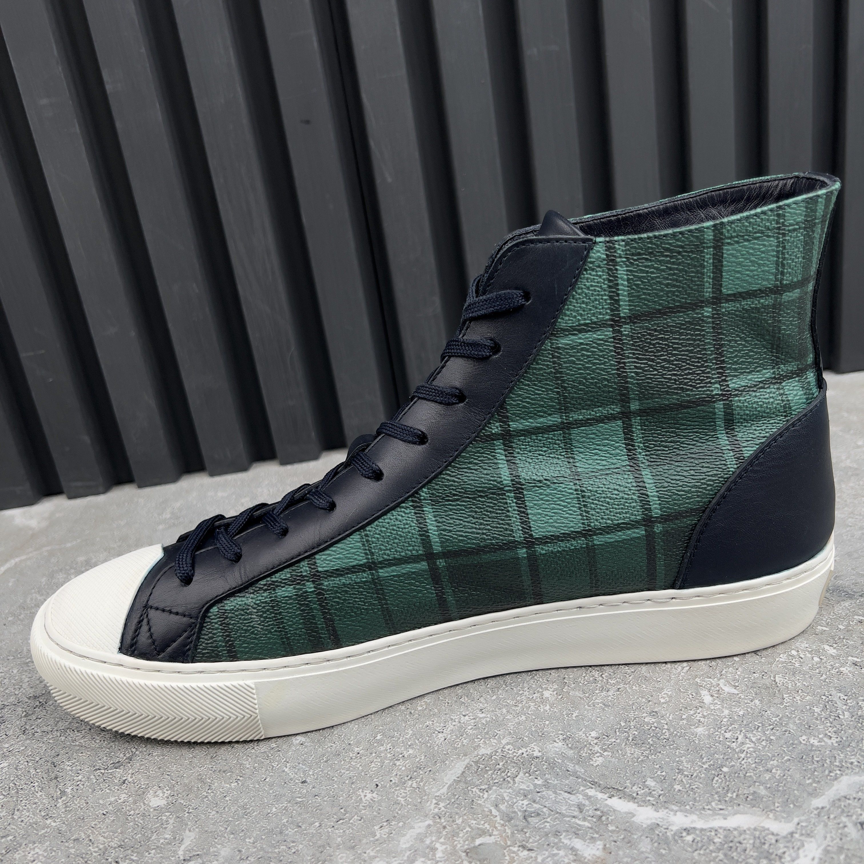 Louis Vuitton Tattoo Sneakers Logo Tartan Pattern Canvas Blue Navy Leather Size US 8 / EU 41 - 7 Thumbnail