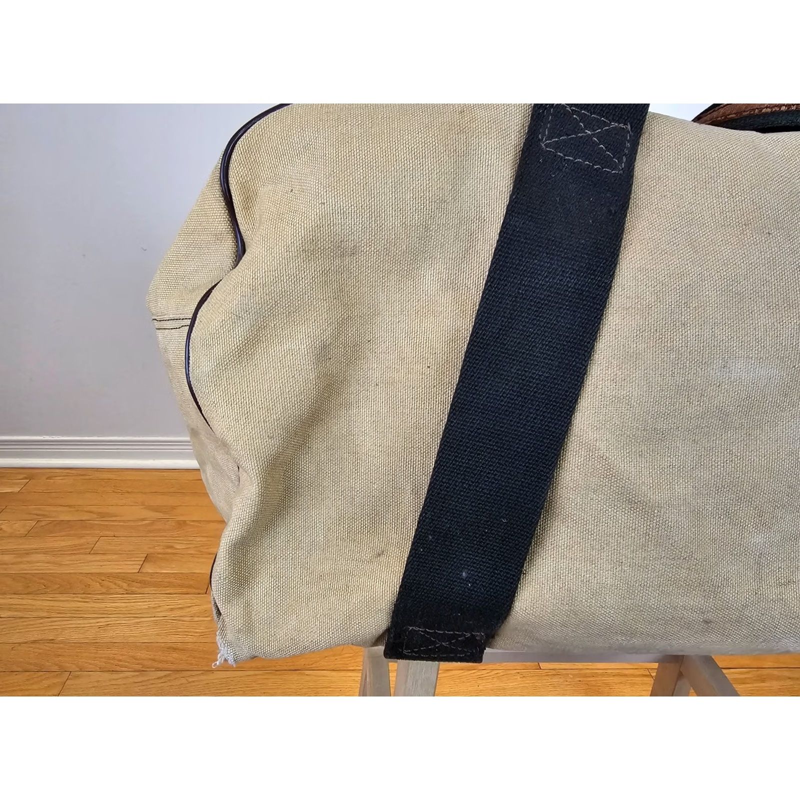 Vintage VINTAGE UNBRANDED CANVAS DUFFLE BAG SZ 24 INCH X 13 INCH X 12 INCH Duffle Men Brown Bag Size ONE SIZE - 3 Thumbnail