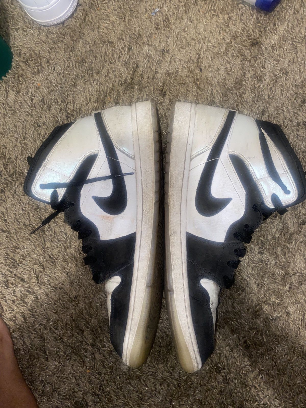 Jordan Brand Jordan 1 mid Diamond Size US 11 / EU 44 - 2 Thumbnail