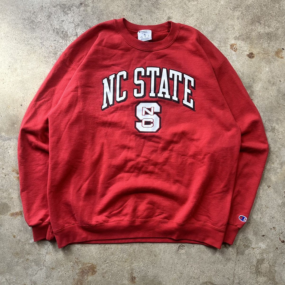 Champion VTG Champion NC State Wolfpack Red Crewneck Size XL Size US XL / EU 56 / 4 - 1 Thumbnail