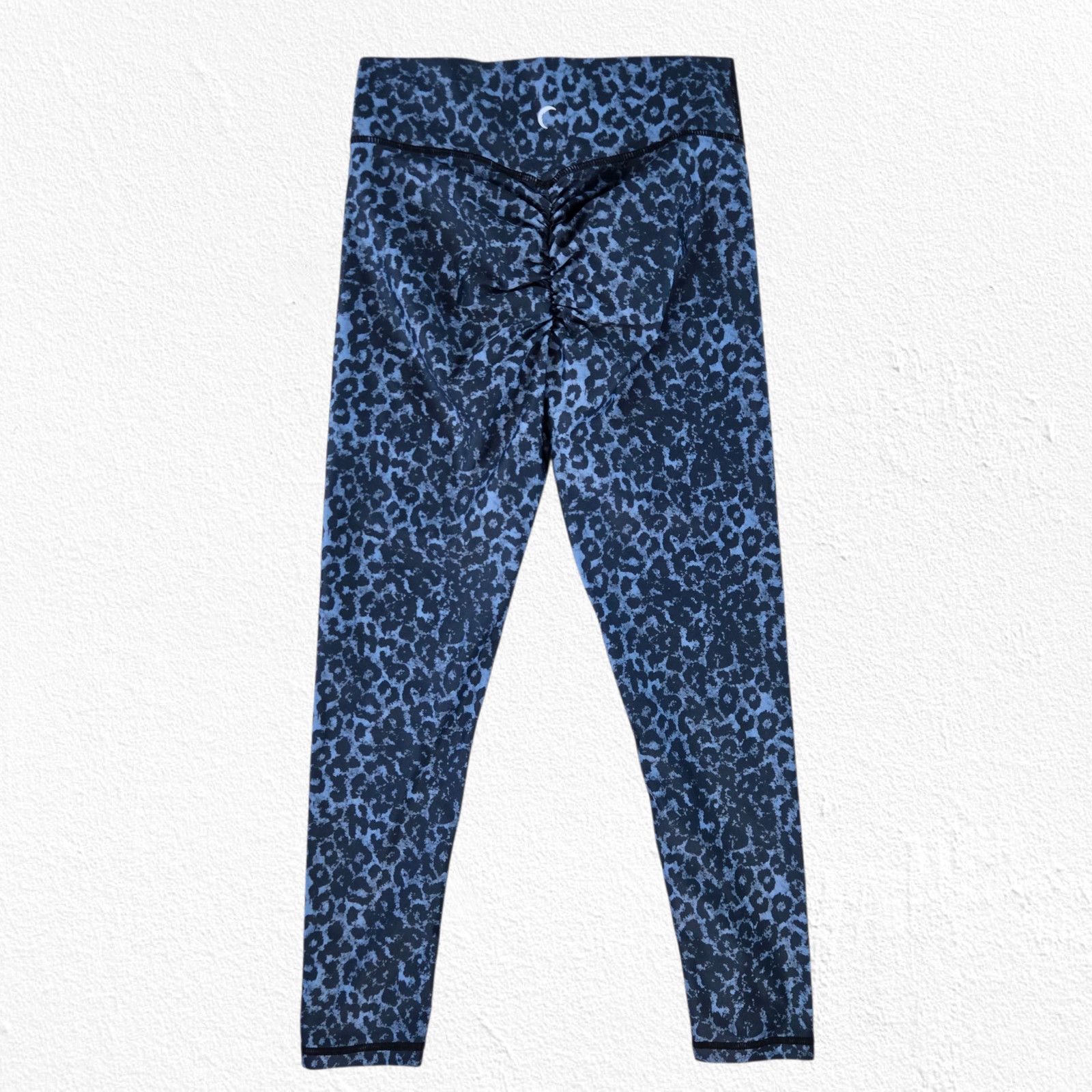 Other Blue Leopard Scrunch Leggings Animal Print Leggings Size 6-8 Size 28" / US 6 / IT 42 - 9 Thumbnail