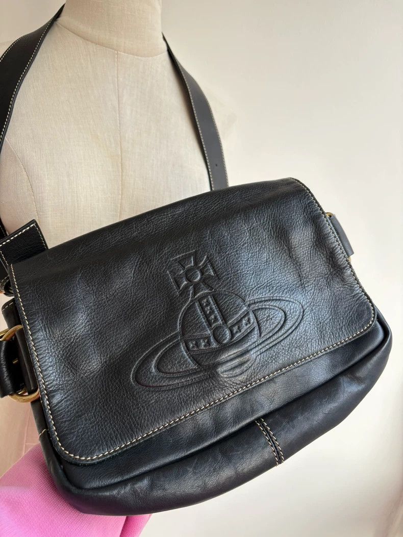 Vivienne Westwood Vivienne Westwood size os Black leather Saturn logo motorcy Size ONE SIZE - 2 Thumbnail