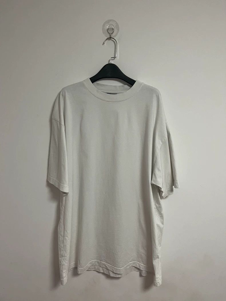 Balenciaga Balenciaga Letter logo rhinestone letter short sleeve T-sh Size US L / EU 52-54 / 3 - 1 Thumbnail