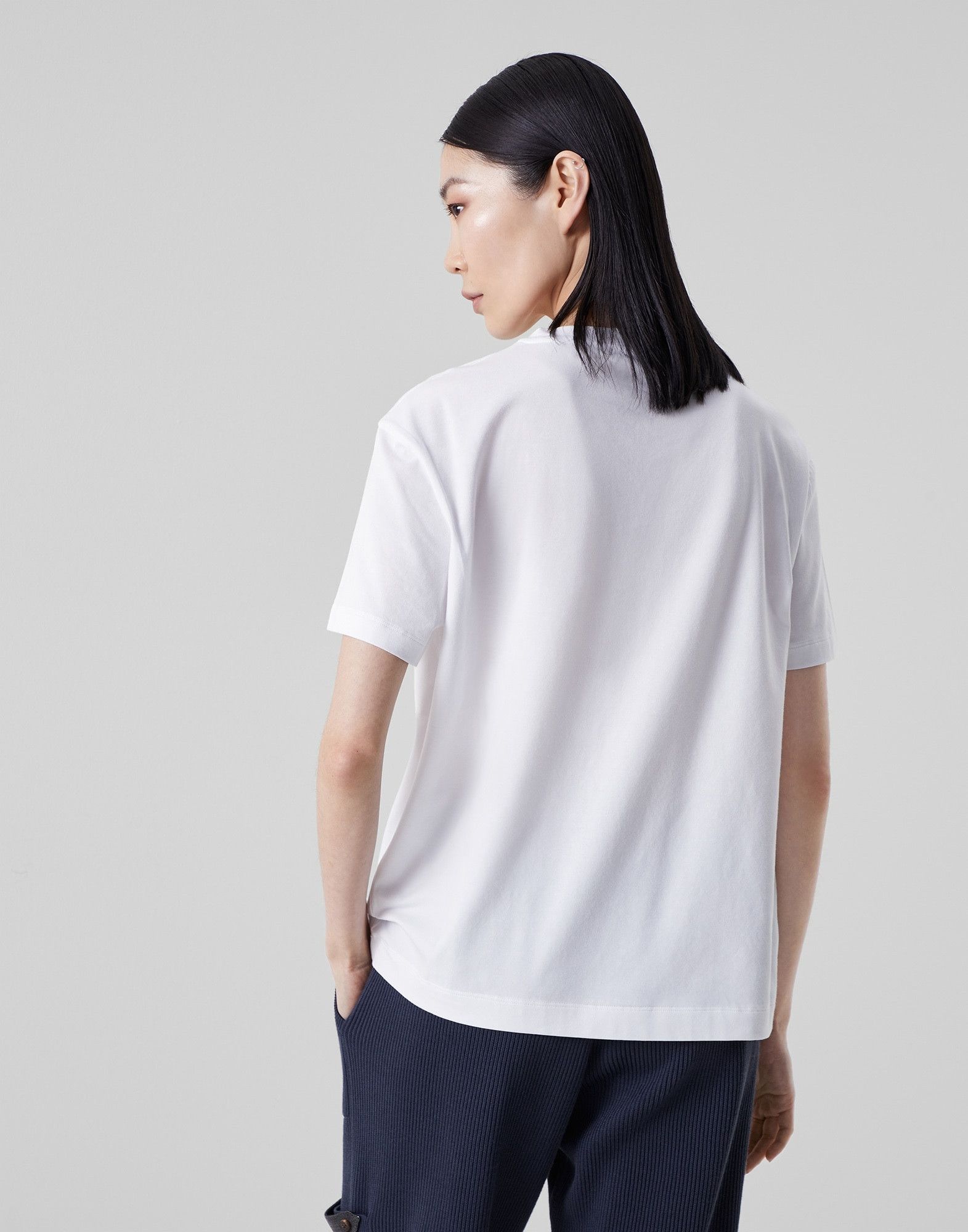Brunello Cucinelli o1la1rc1a0325 T-Shirt With Monili Pocket in White Size M / US 6-8 / IT 42-44 - 4 Thumbnail