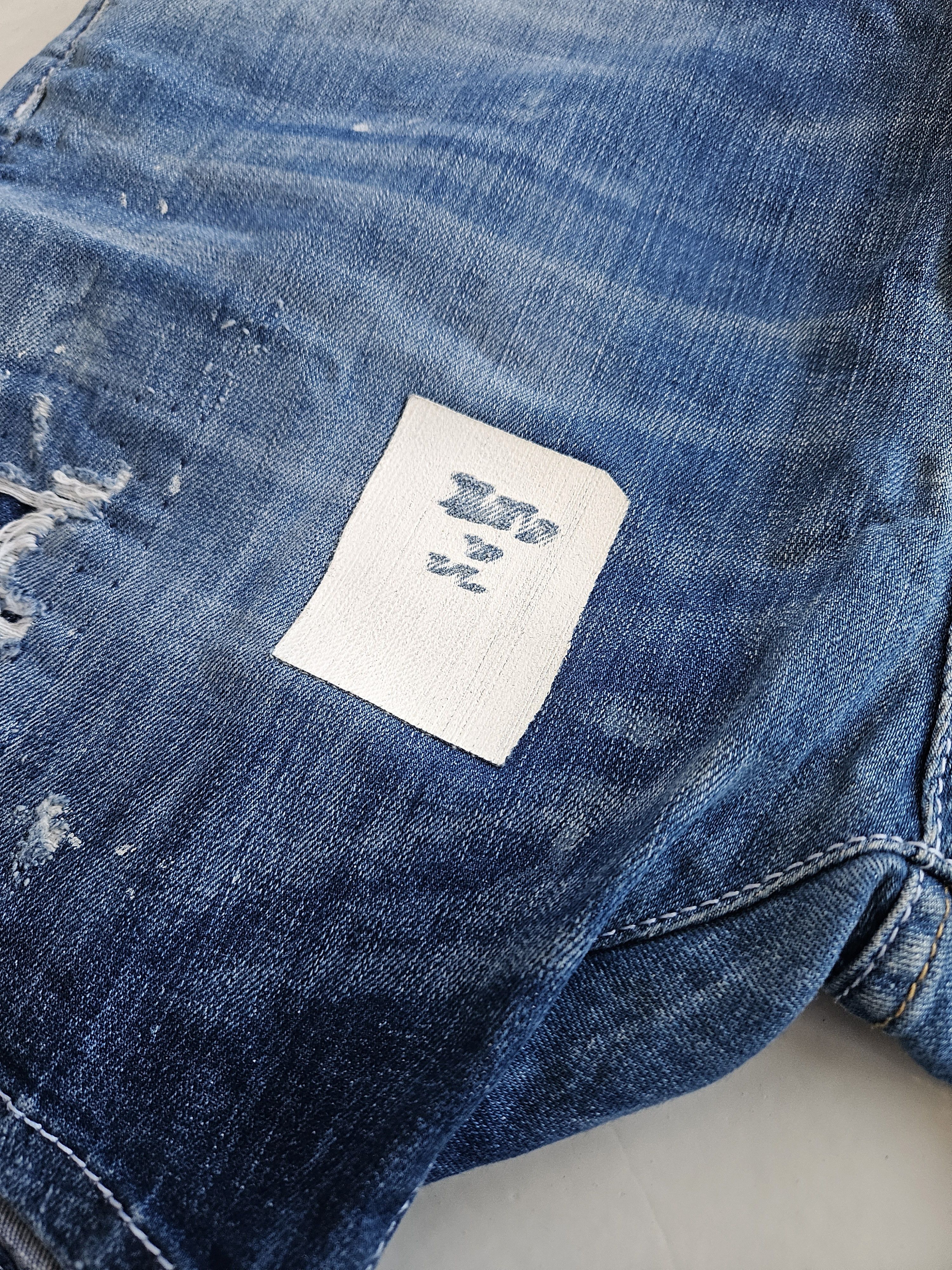 Dsquared2 Dsquared2 square crotch short distressed denim Size US 32 / EU 48 - 9 Thumbnail