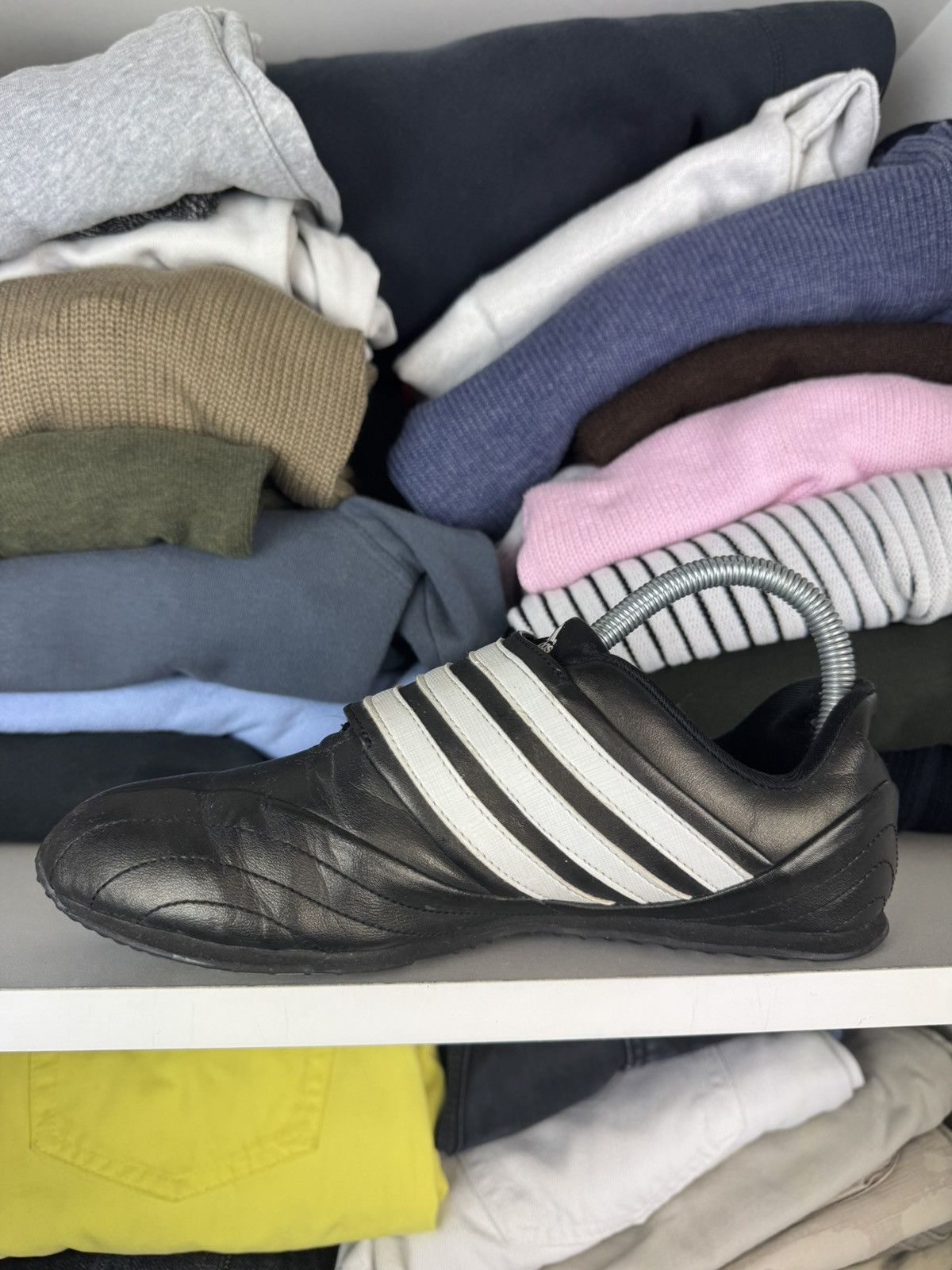 Adidas Vntg Adidas Sneakers with Hook & Loop Strap Closure Size 37 Size US 6 / IT 36 - 16 Thumbnail
