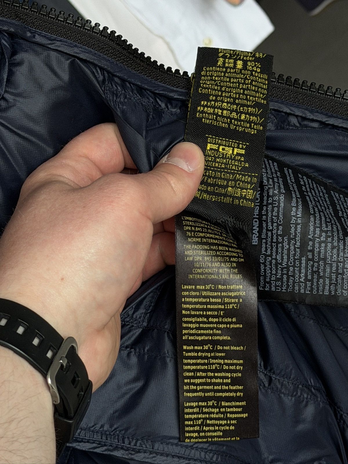 Eddie Bauer Blauer USA Men's Wave Down puffer Jacket size M Size US M / EU 48-50 / 2 - 8 Thumbnail