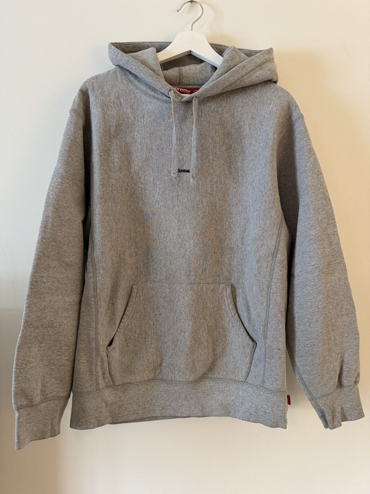 Supreme FW19 - Micro Logo Hoodie - Heather Grey Size US L / EU 52-54 / 3 - 1 Thumbnail
